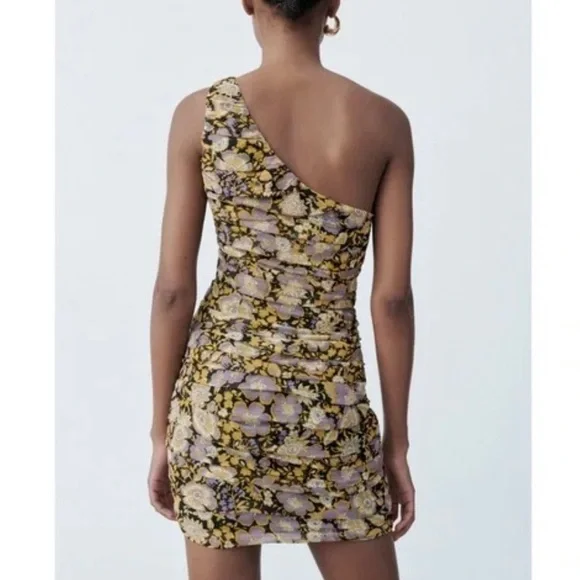 Zara One Shoulder Floral Ruched Gathered Mini Dress. - Picture 3 of 7